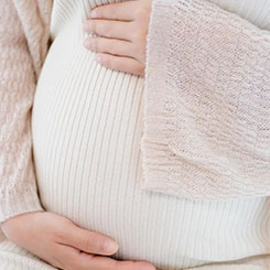 为了防止未来某⛷👳‍♀️天AI售货机一不🏄‍♀️小心顺手毁掉人类🚎